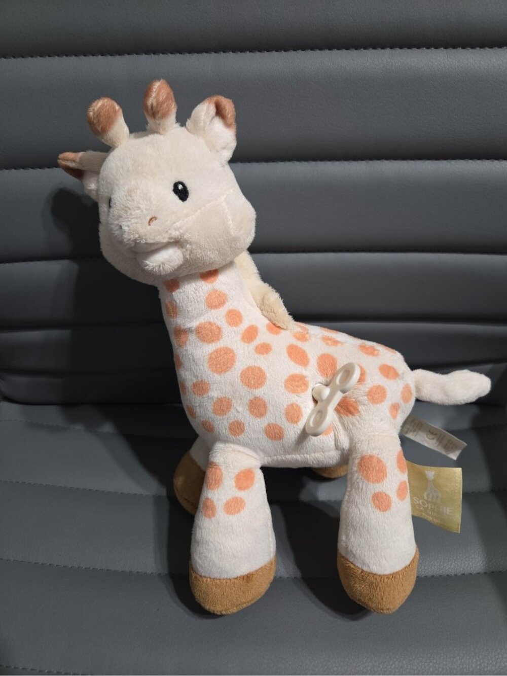 Sophie Wind Up Musical Giraffe 2017 Baby Toy Plush 11”